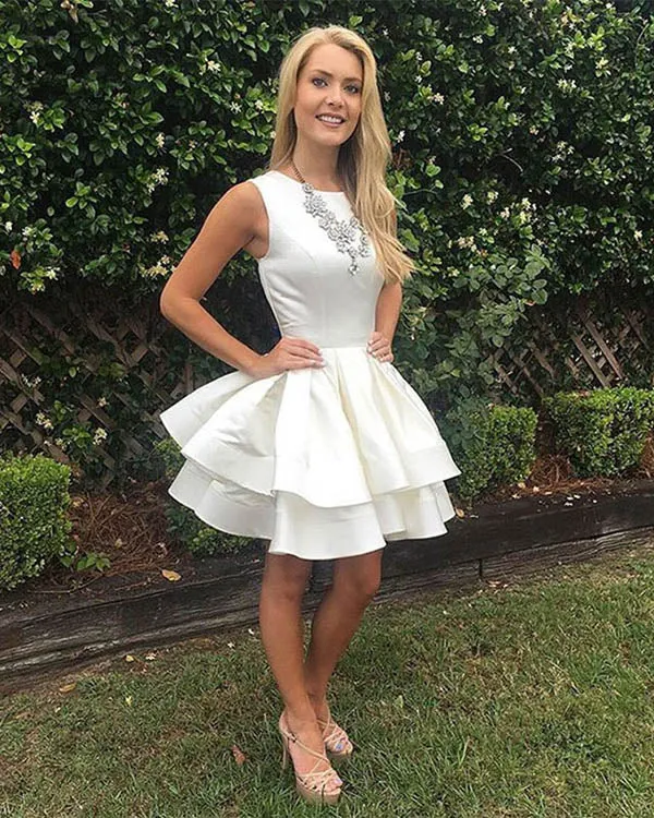 2018 Short Satin Homecoming Dresses Fashion Ruffles Ball Gown Prom Party Gowns Cocktail Dress