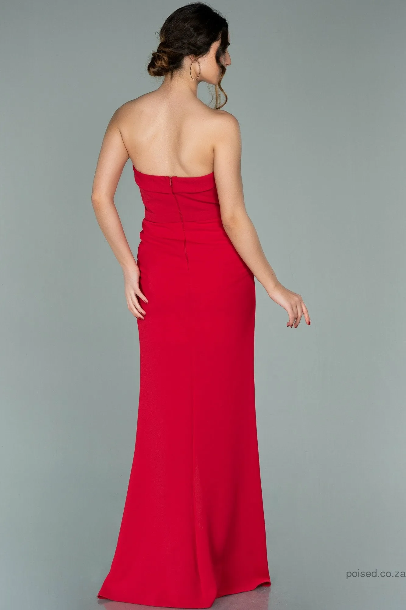 29882 Red Slit Sweetheart Strapless Dress