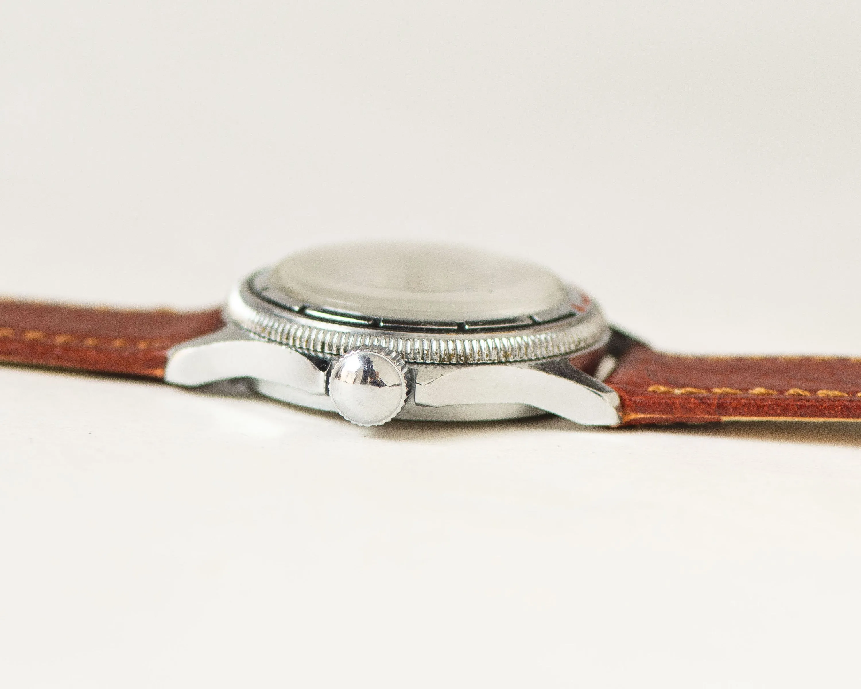 Amphibian watch for women Vostok Desert Shield, waterproof watch for export, chunky watch US flag tomboy wristwatch Gulf War leather strap