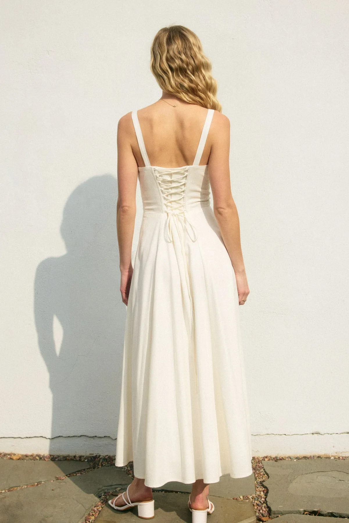Arie Corset Sweetheart Midi Dress