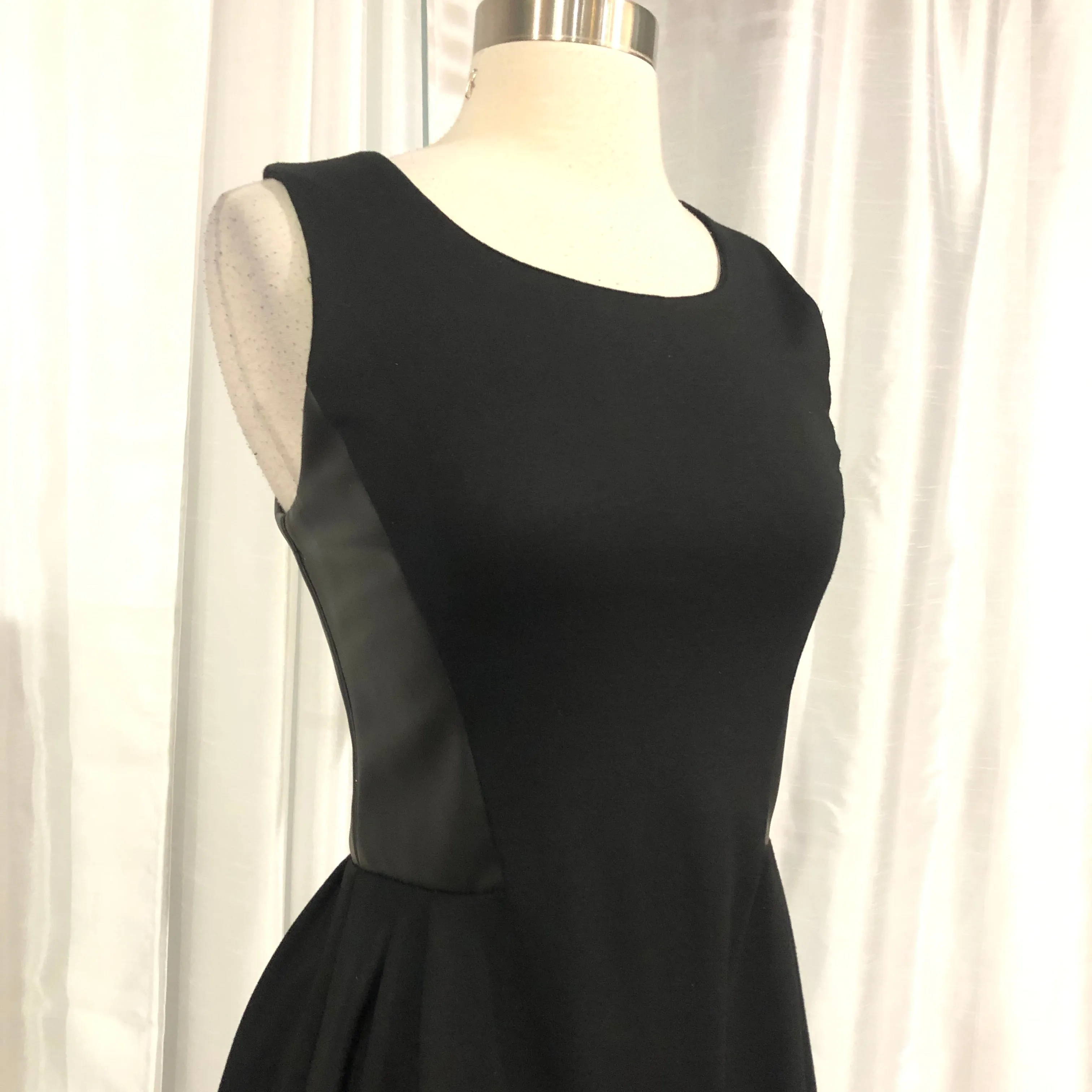 BAR III Short Black Fit & Flare Gown Size M