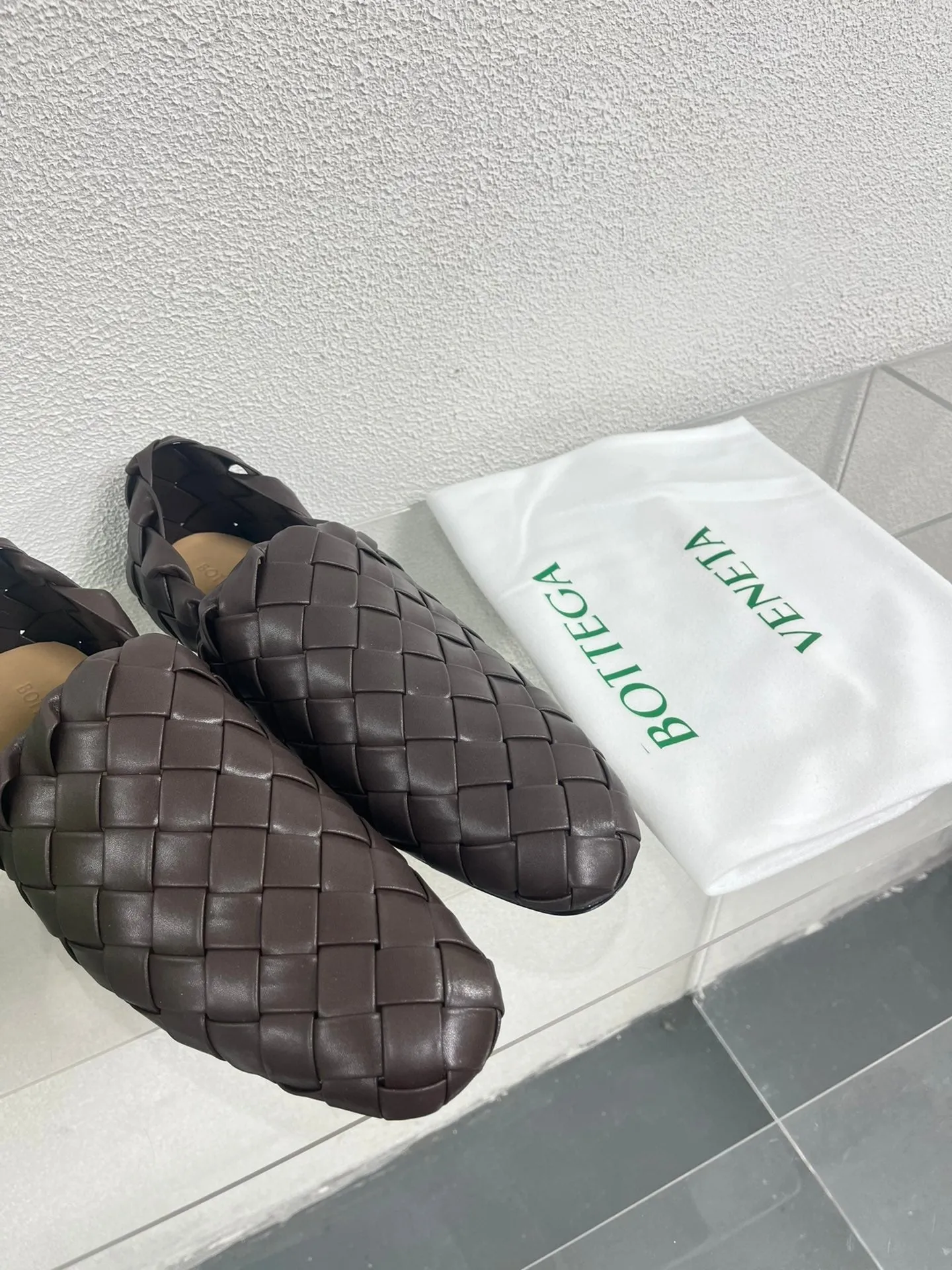Bottega Veneta Intrecciato Dark Brown Lambskin 972903