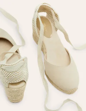 Cassie Espadrilles mit Keilabsatz-Hellbeige
