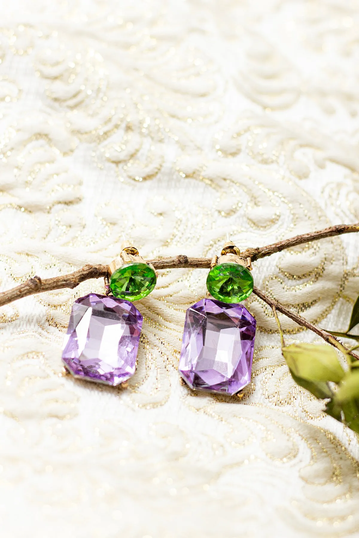 Circle Oblong Jewel Dangle Earrings