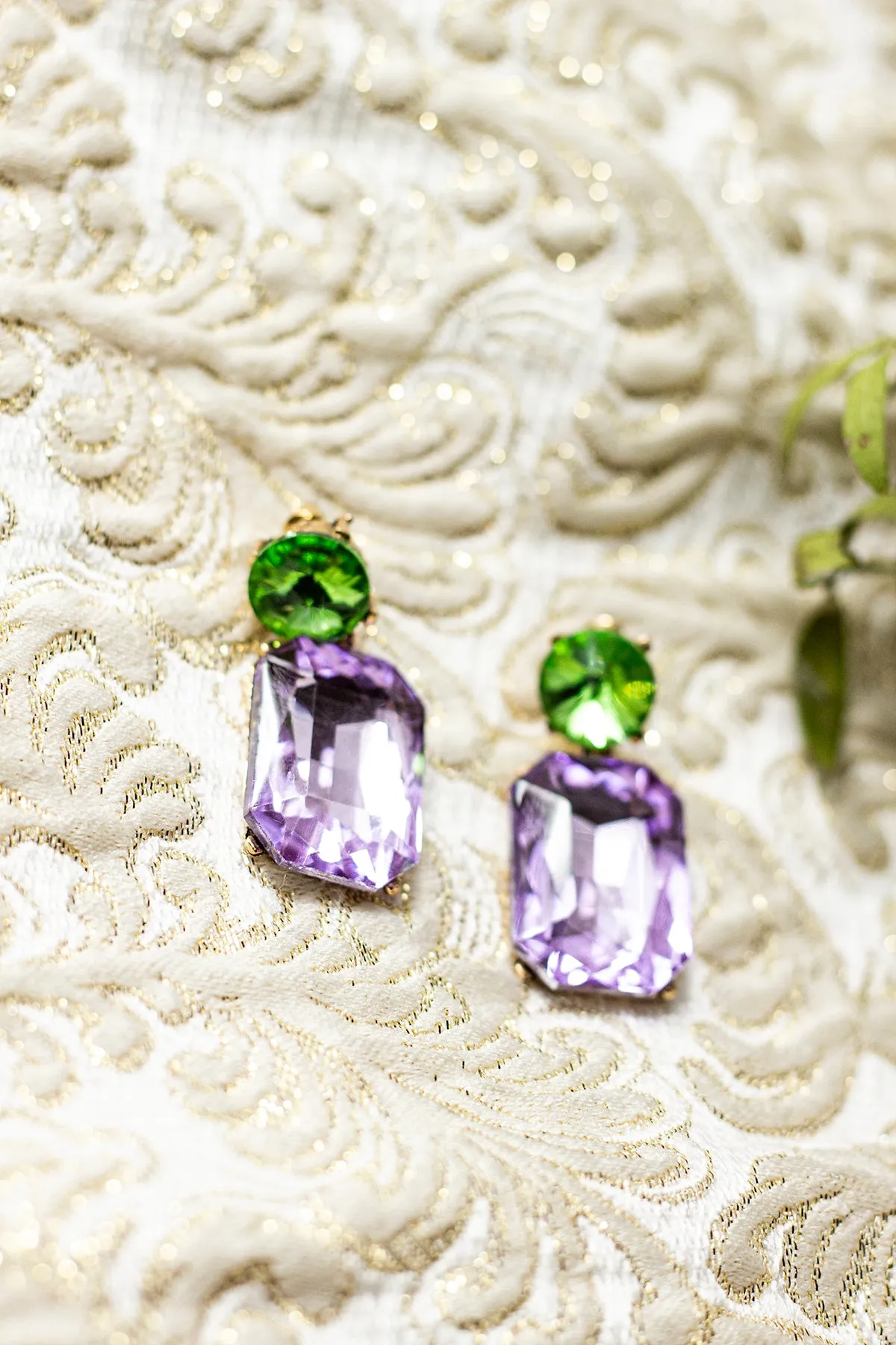 Circle Oblong Jewel Dangle Earrings