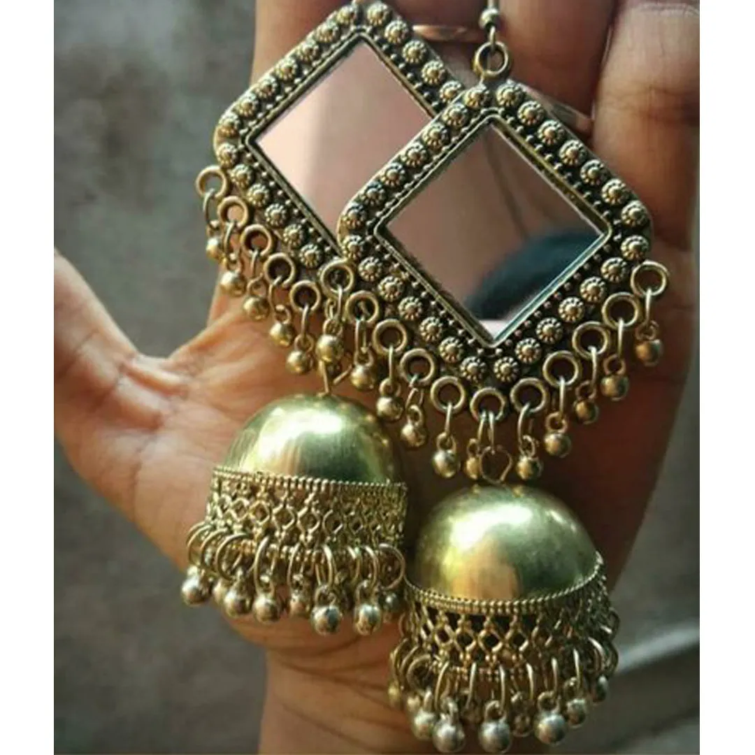 Combo of 2 Chandelier Square Mirror and Pearl Stud Earrings