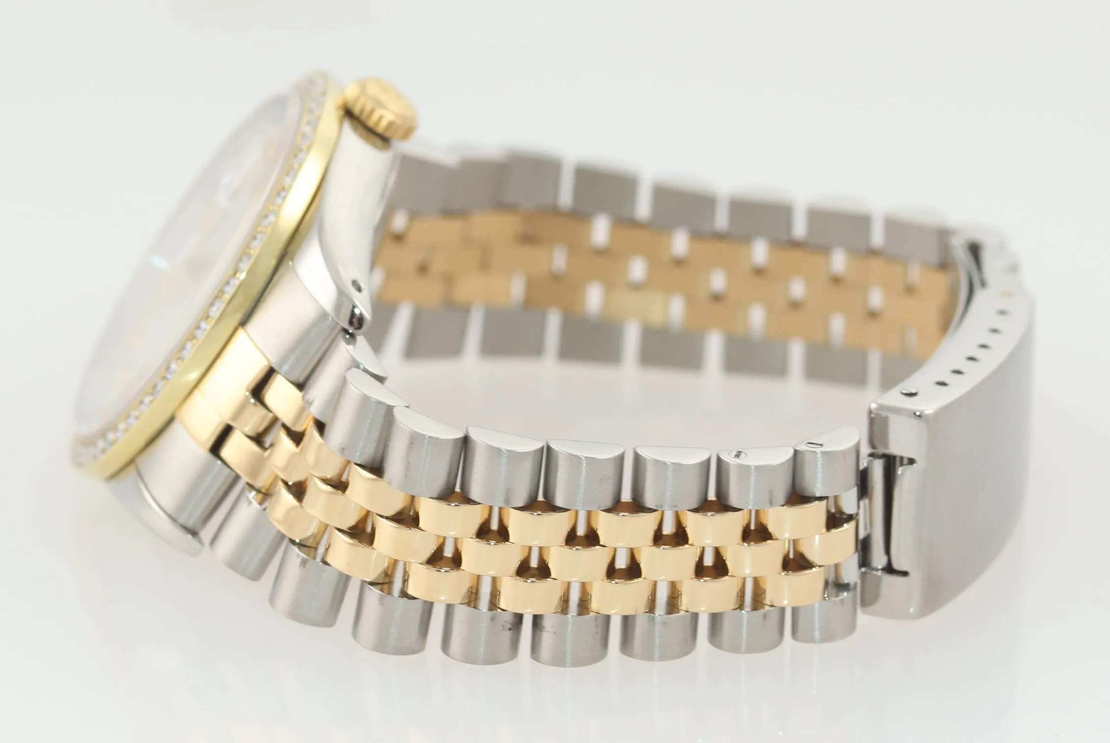 DIAMOND BEZEL Rolex DateJust 16233 Two-Tone 18K Yellow Gold MOP Jubilee Watch
