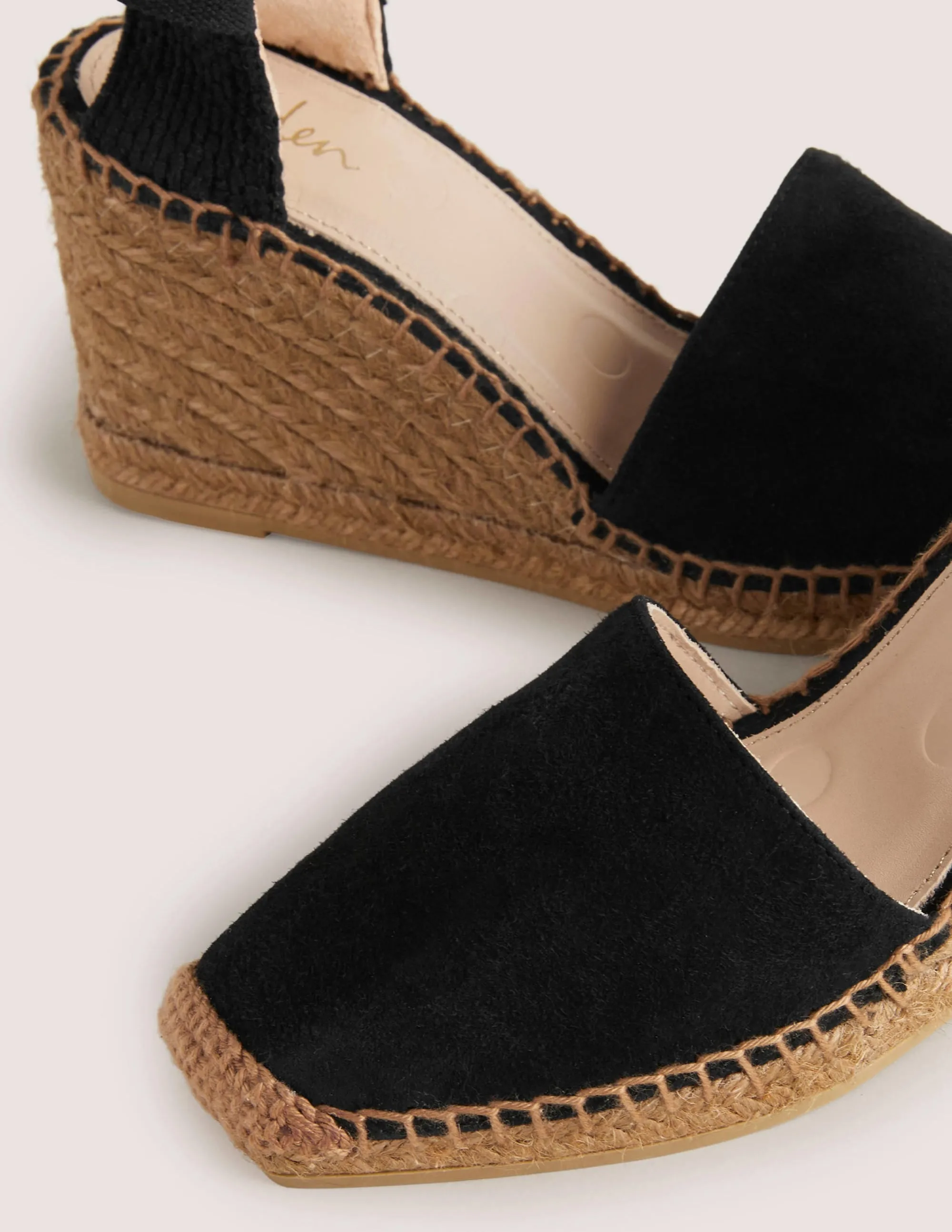 Espadrilles mit Keilabsatz und eckiger Zehenpartie-Schwarz