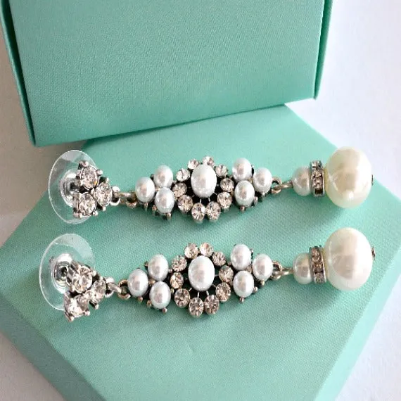 Floral Crystal Pearl Chandelier Earrings, Crystal Bridal Pearl Earrings, Rhinestone Dangle Wedding Earrings, Vintage Style Bridal Earrings