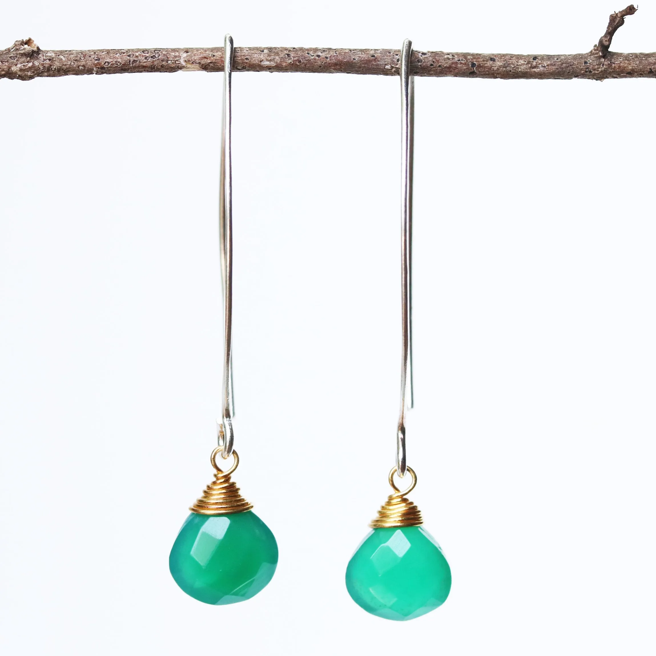 Green onyx gemstone drop / dangle earring with sterling silver earwire