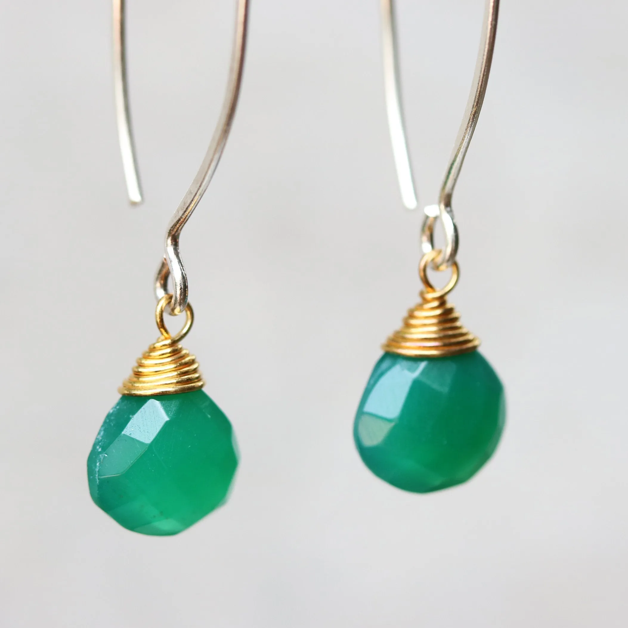 Green onyx gemstone drop / dangle earring with sterling silver earwire