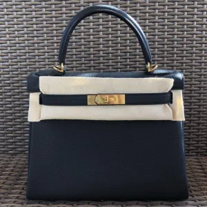 Hermès Kelly 28 Noir (Black) Togo Gold Hardware GHW