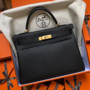 Hermès Kelly 32 Noir (Black) Togo Gold Hardware GHW