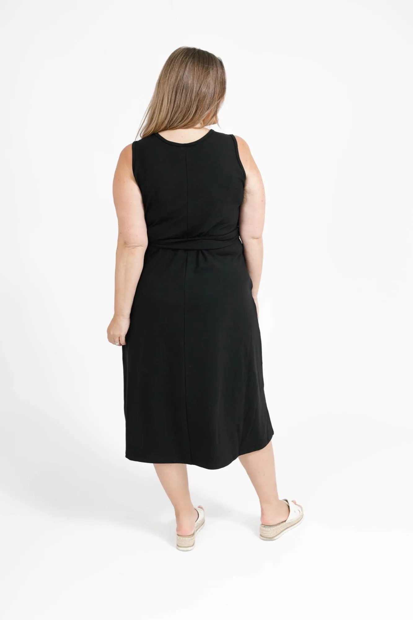 Ivy Midi Dress in Midnight Black