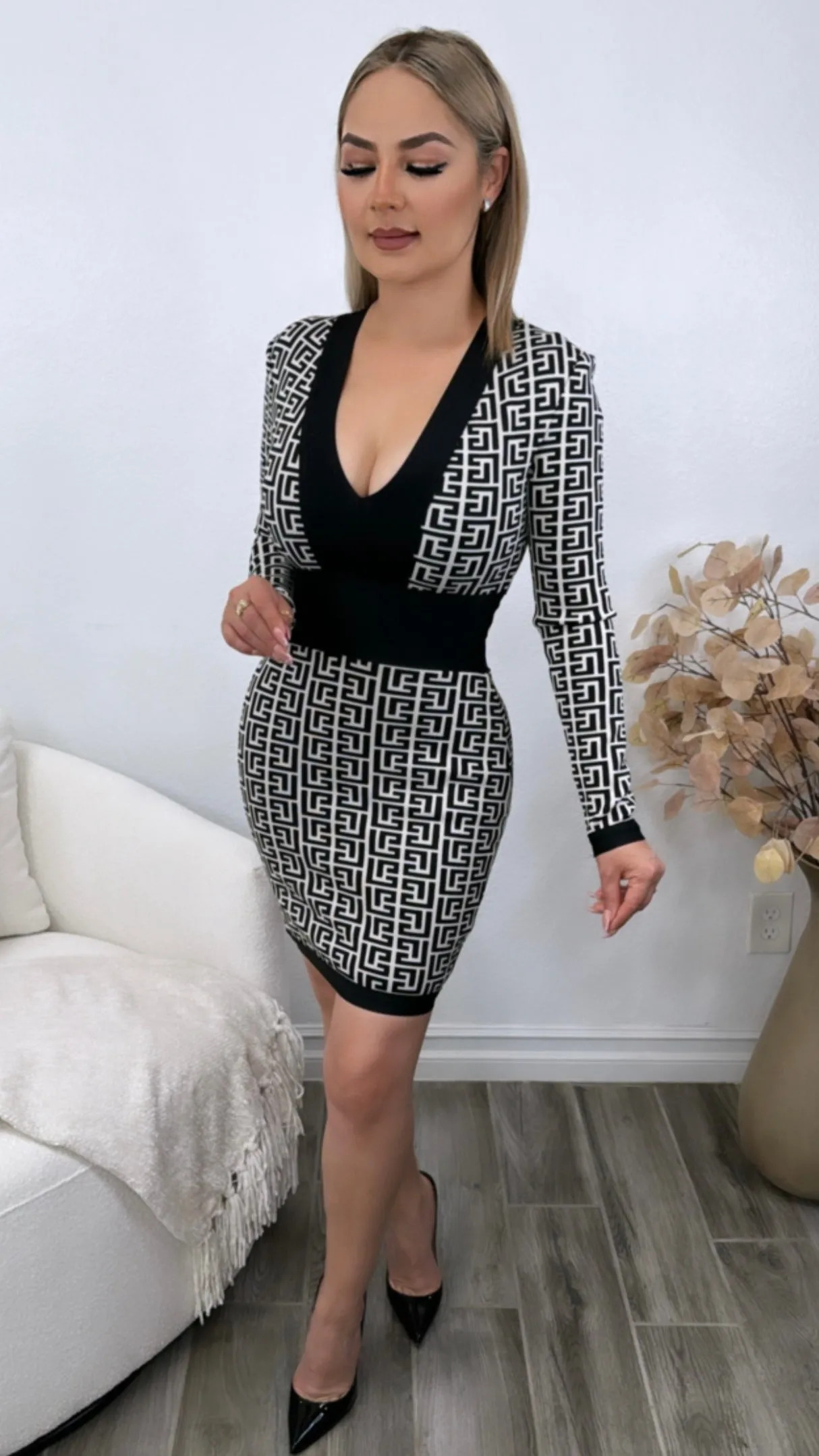 KAILA BLACK DRESS