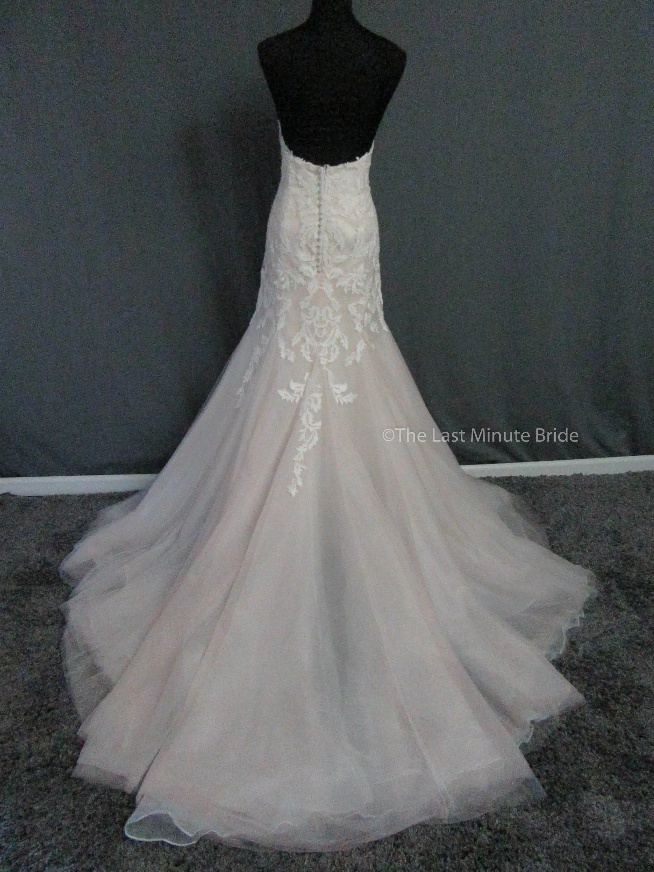Maggie Sottero Eve SS5HW167