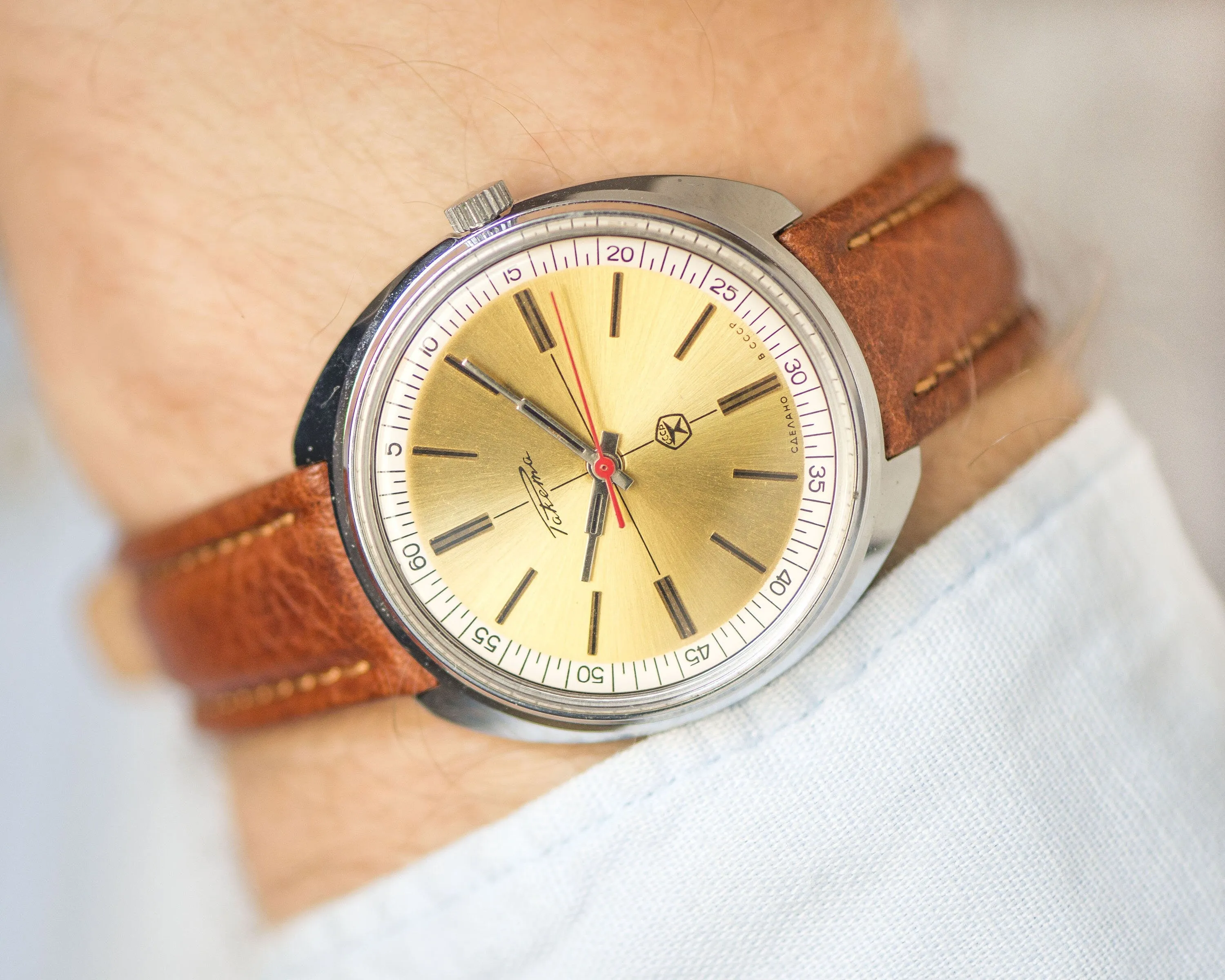 Men's wristwatch unused chunky Rocket, silver shade gent watch, USSR mechanical watch for men minimalist gift, new premium leather strap