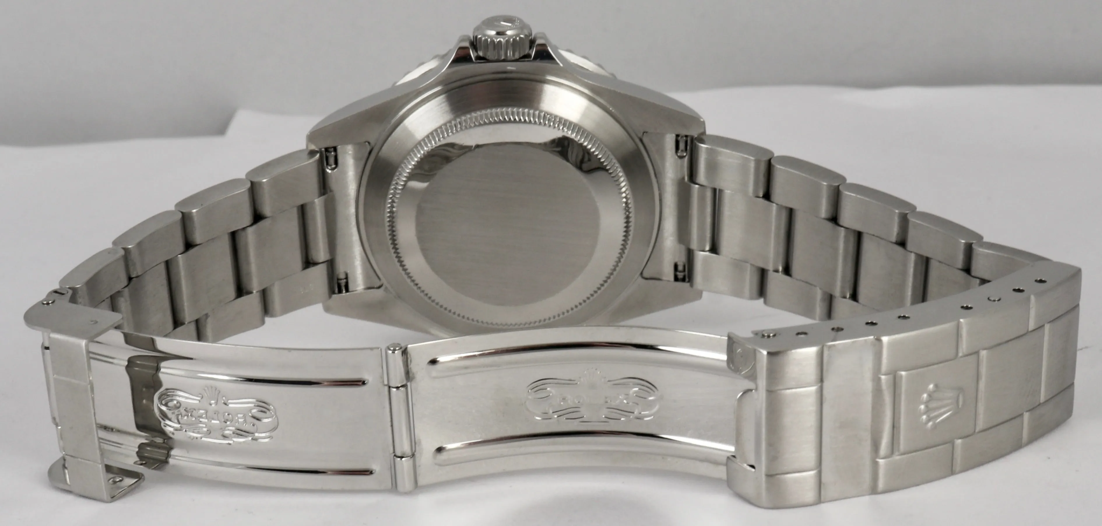 MINT 2002 Rolex Submariner Date 16610 SEL Stainless Black Ceramic 40mm Watch