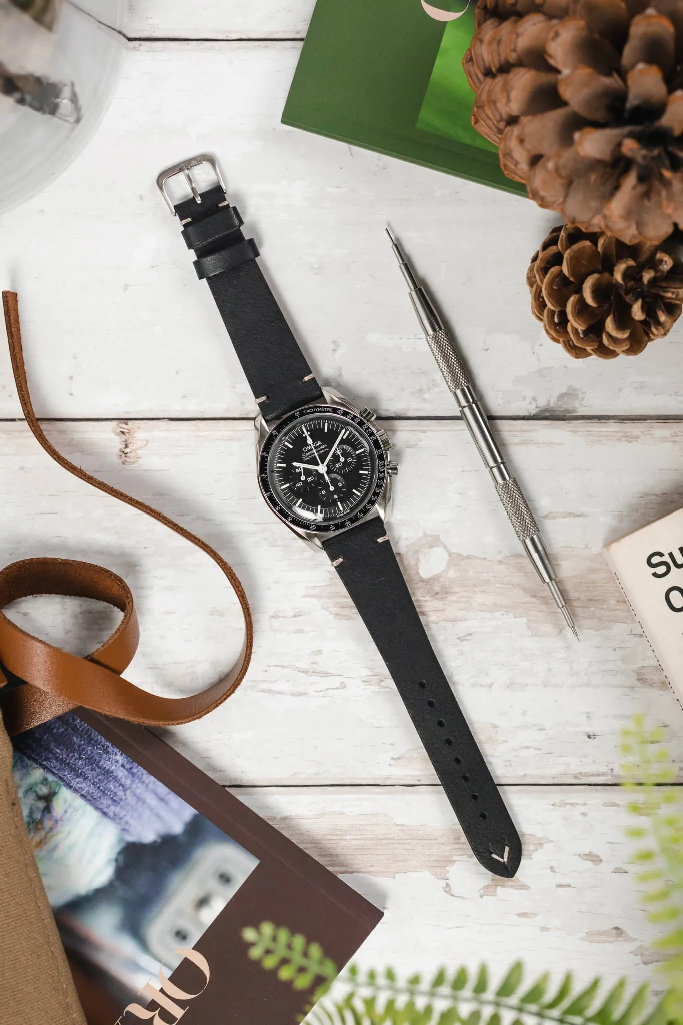 Morellato POLLOCK Vintage Lug-Stitched Calfskin Leather Watch Strap in BLACK
