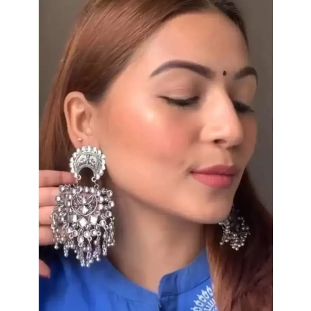 Pack of 2 Silver Dangle and Pearl Chandelier Earrings