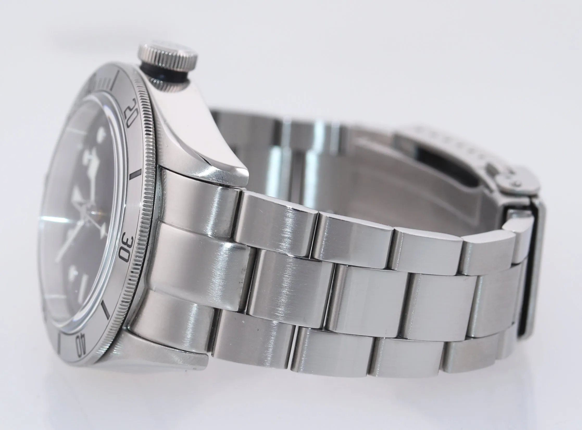 PAPERS Tudor Black Bay Steel 79730 Black Dial 41mm Dive Watch Nato Box