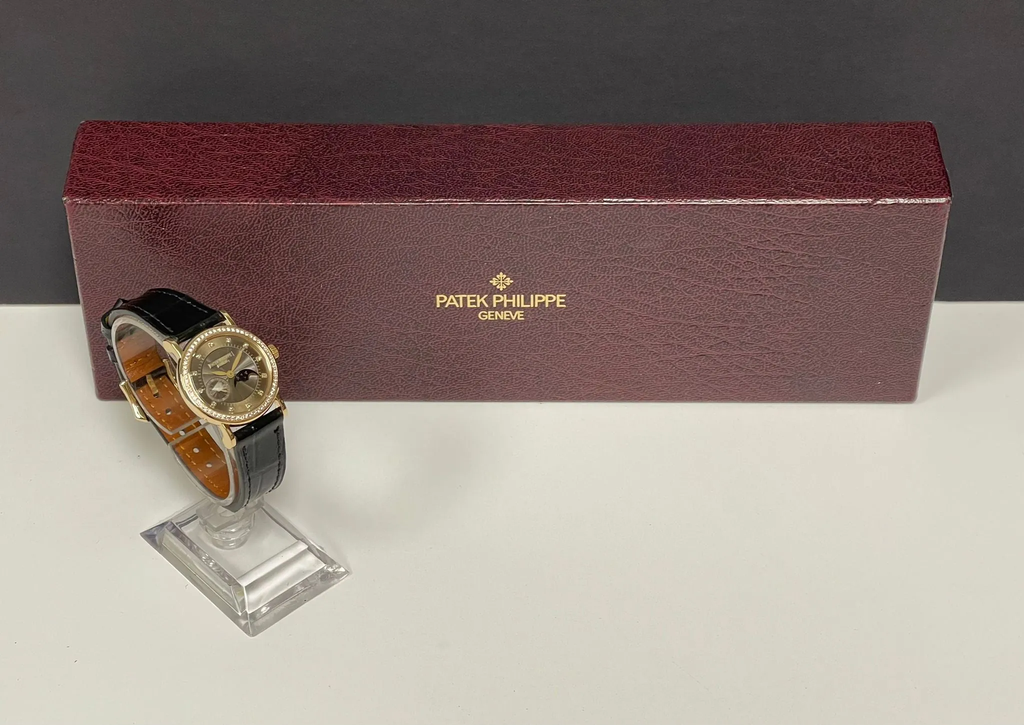 Patek Philippe Calatrava 18K Yellow Gold 29mm 4858J Bronze Diamond Dial Manual winding Women's Watch