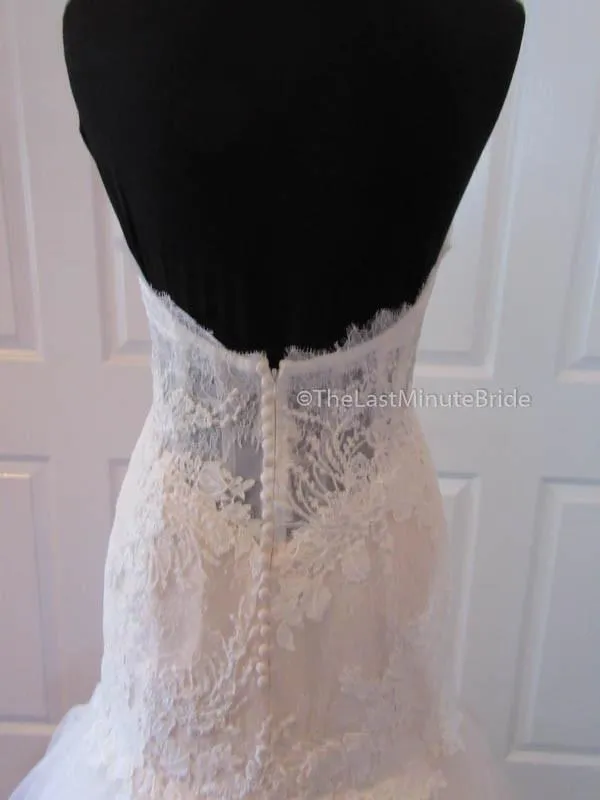 Private Collection Kate 18060 - sold