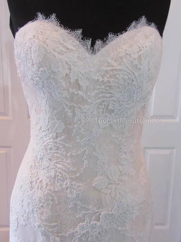 Private Collection Kate 18060 - sold