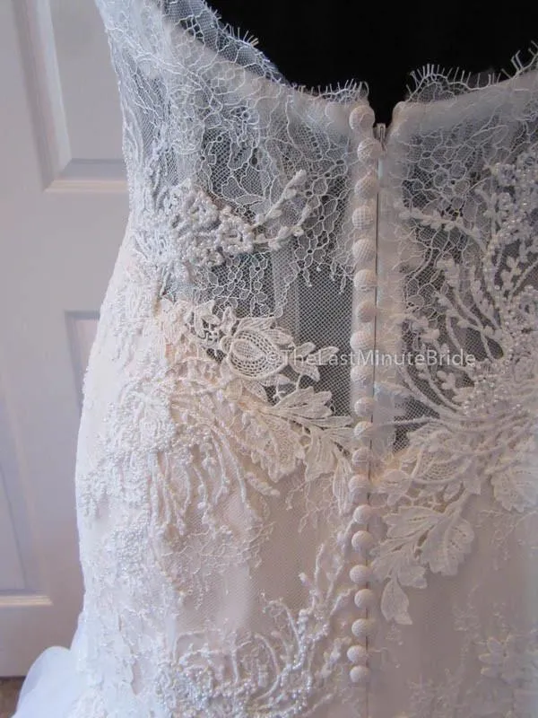 Private Collection Kate 18060 - sold
