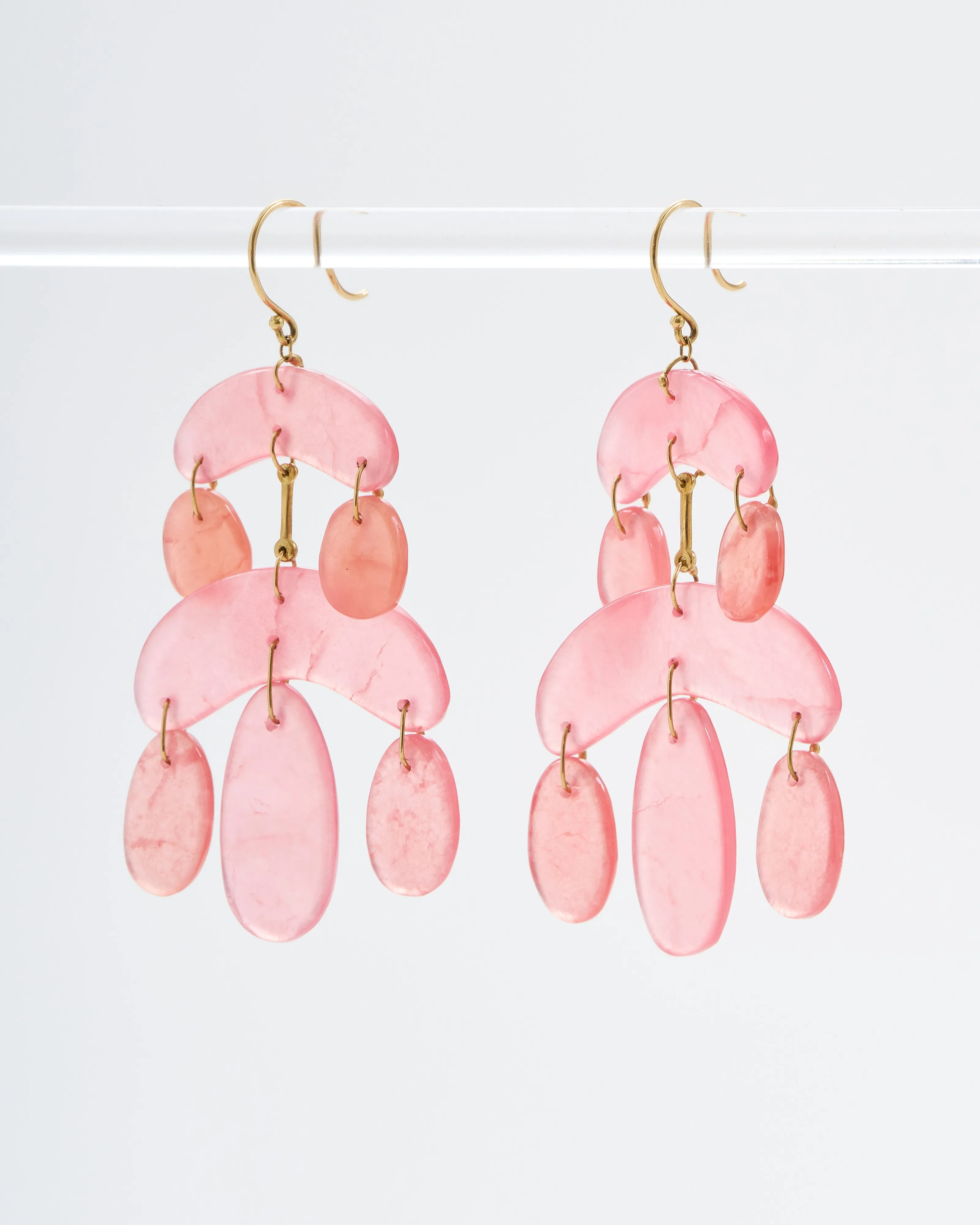 rhodocrosite mini chandelier earrings - pink/gold