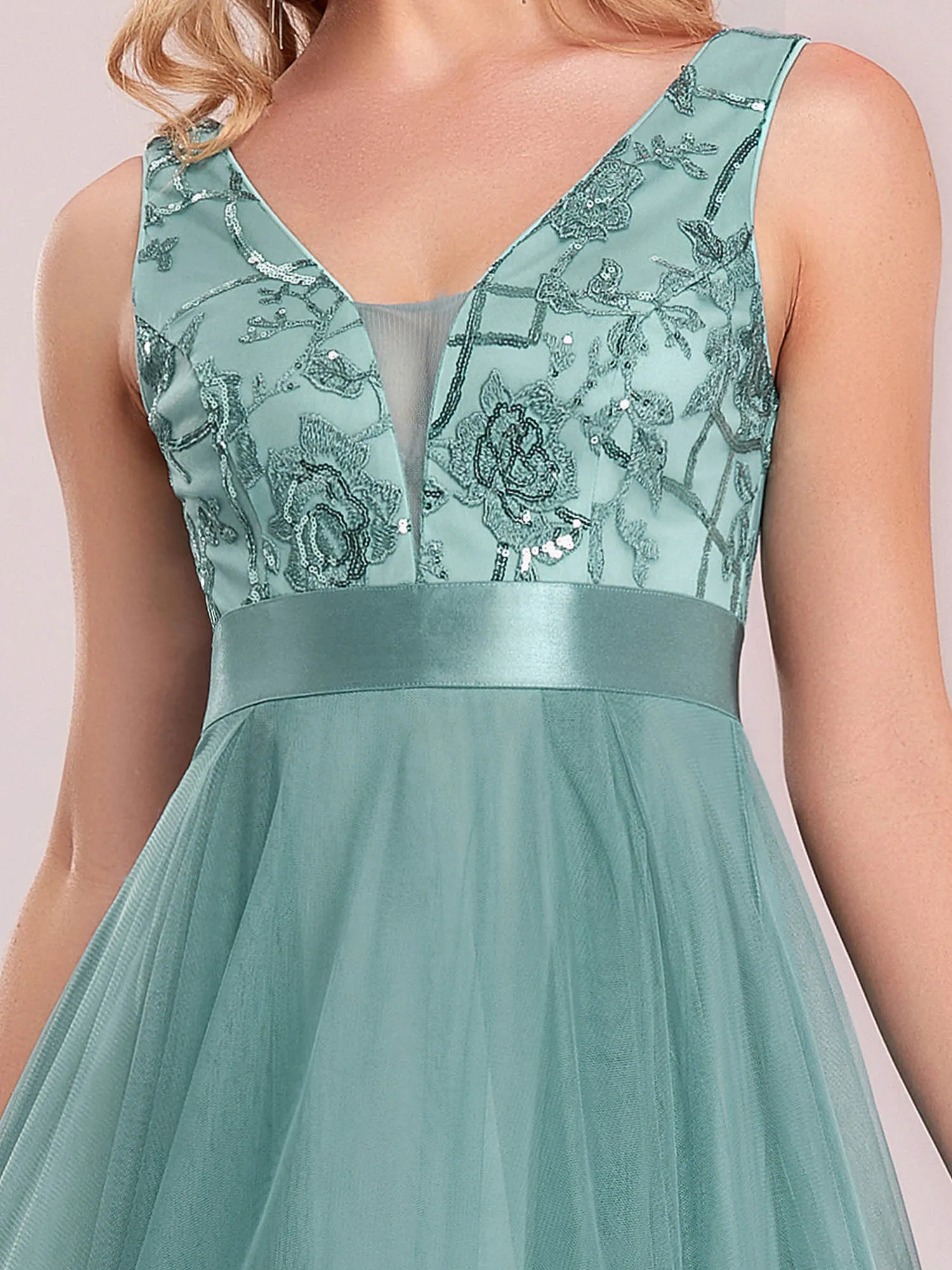 Robe de Cocktail en Tulle à Paillettes Haut Bas Ourlet Asymétrique