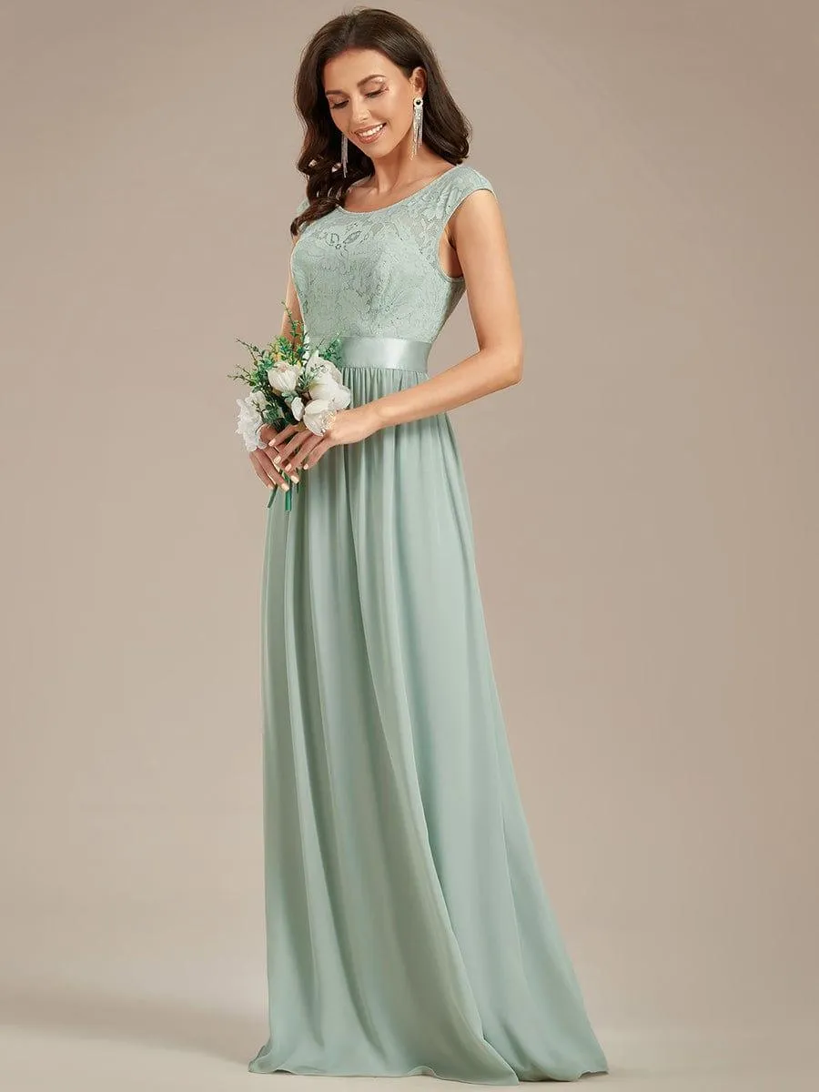 Robe de demoiselle d'honneur longue en dentelle sans manches(Vente finale)