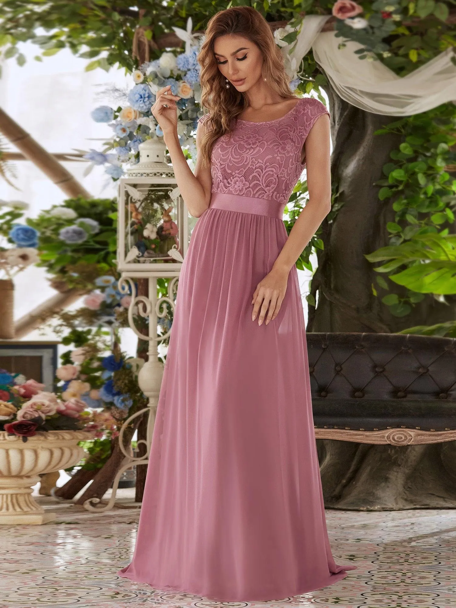 Robe de demoiselle d'honneur longue en dentelle sans manches(Vente finale)