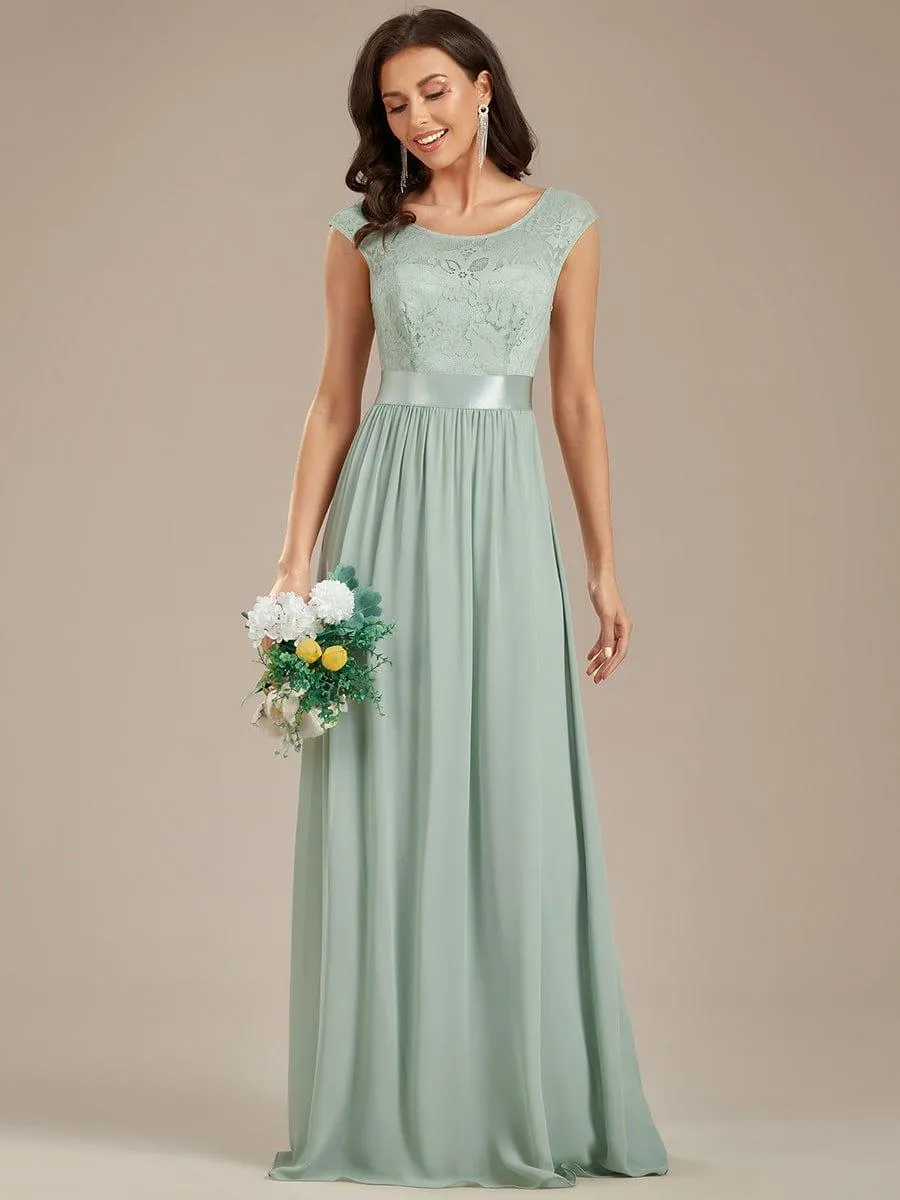 Robe de demoiselle d'honneur longue en dentelle sans manches(Vente finale)