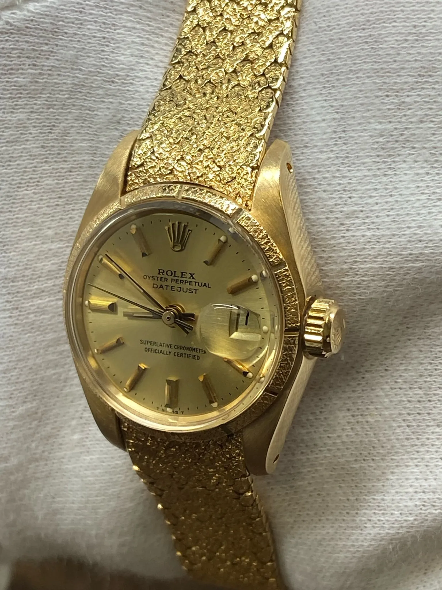 Rolex Datejust 26mm 18K Yellow Gold 6700 Champagne Dial Automatic Women's Watch