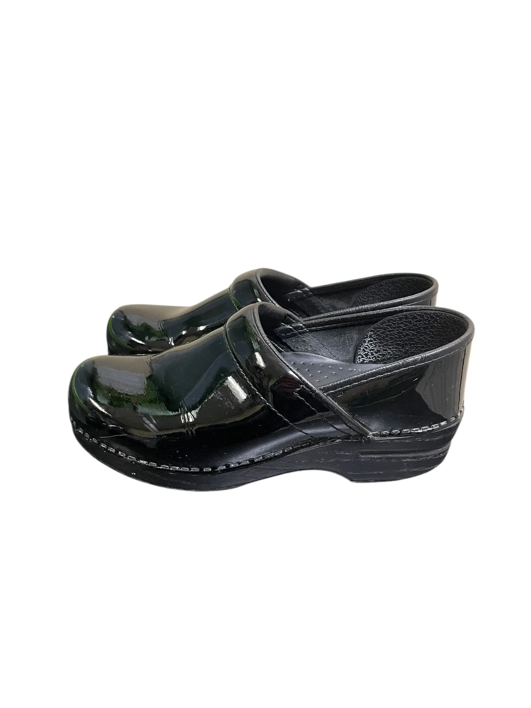 Shoes Flats By Dansko  Size: 8.5