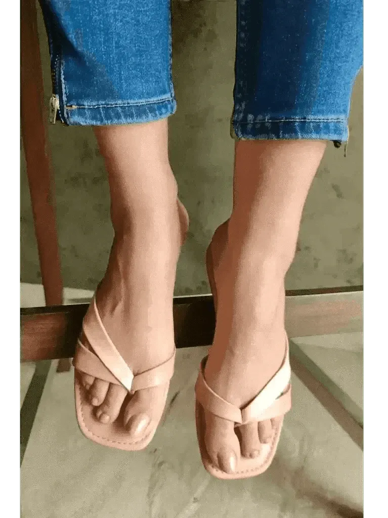 Tan Singularity Flats