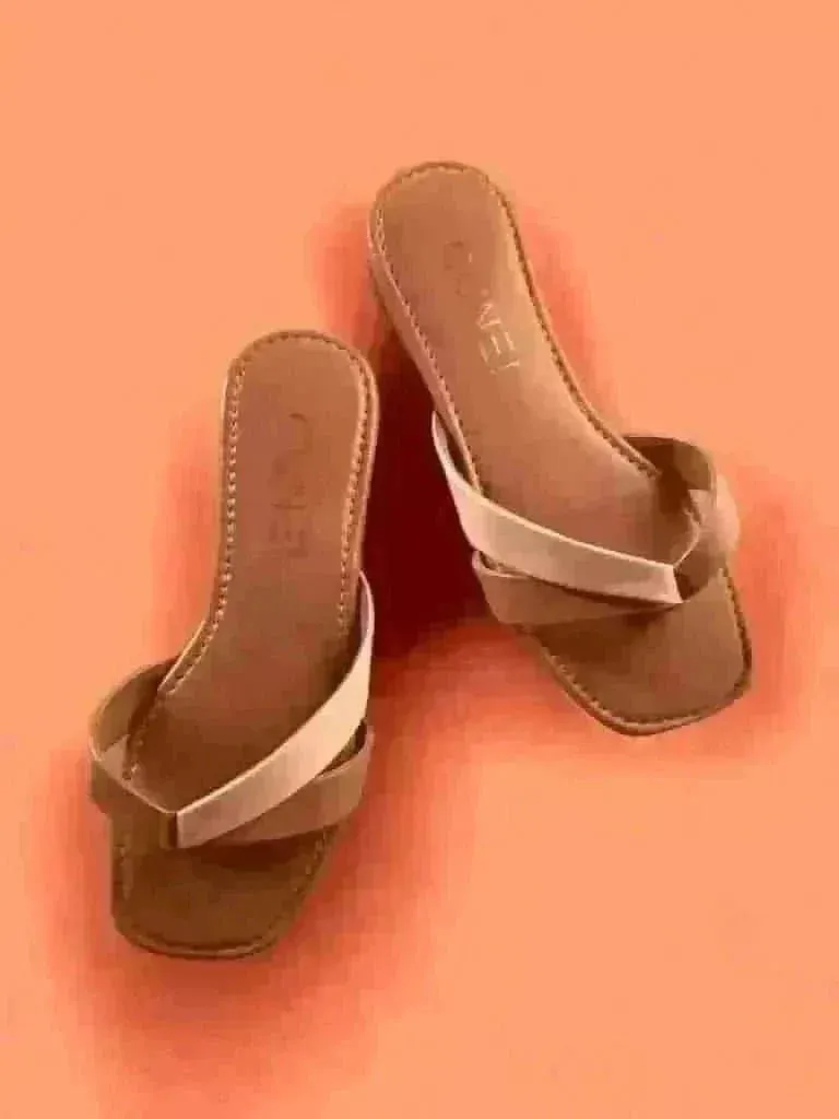 Tan Singularity Flats