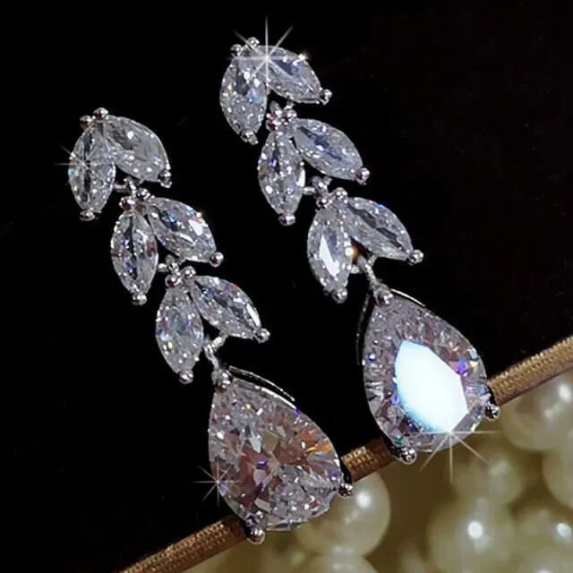 Teardrop Crystal Wedding Earrings, Bridal 14K Gold CZ Diamond Minimalist Wedding Crystal Studs