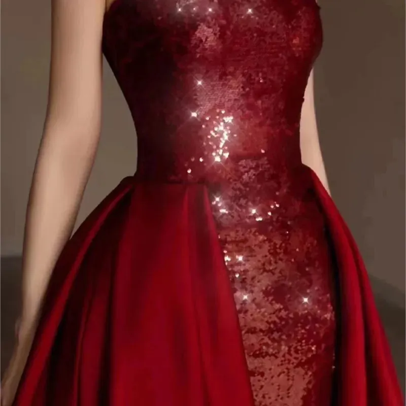 Toasting dress