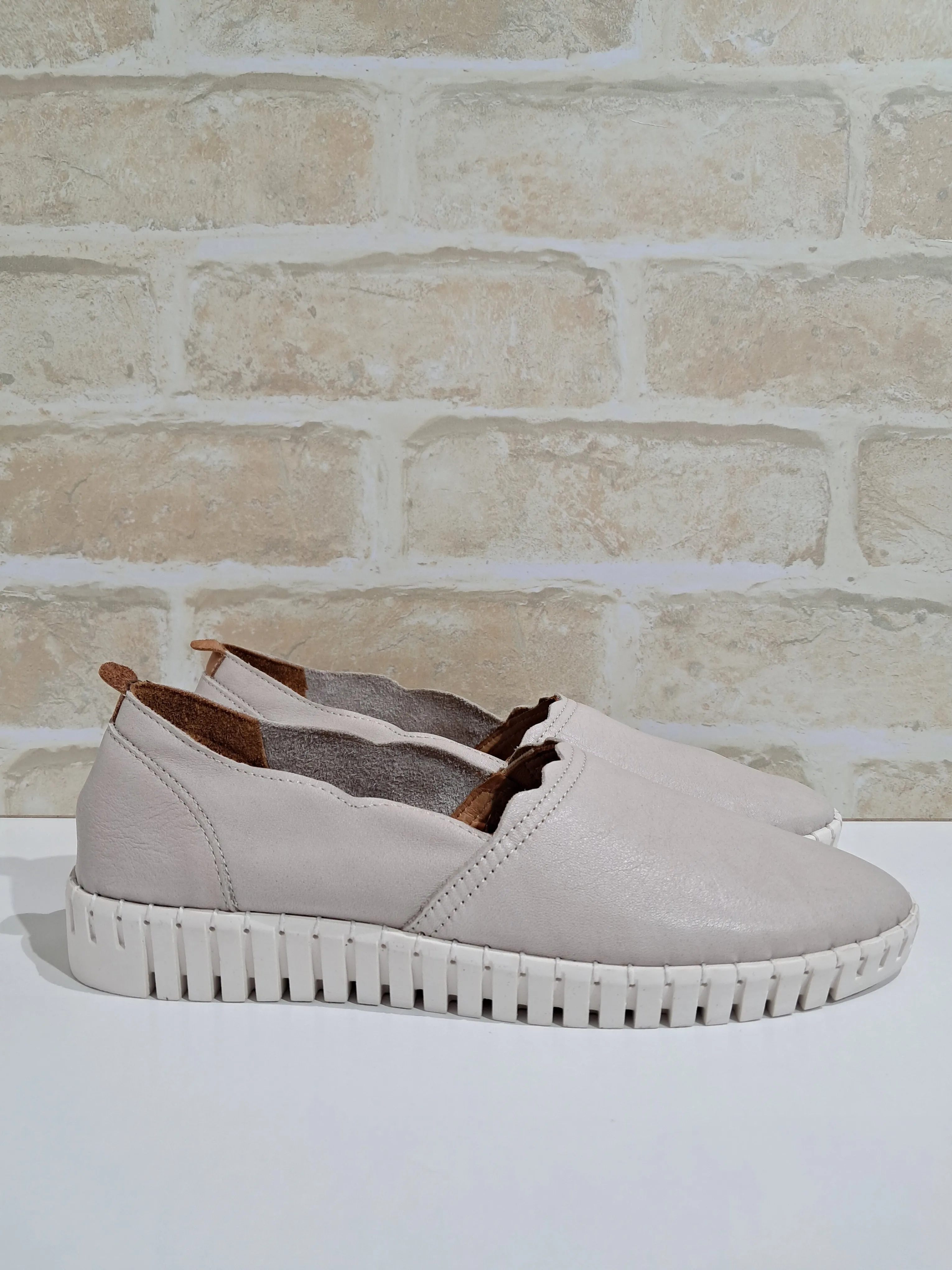 Unity Stone by Thyme & Co