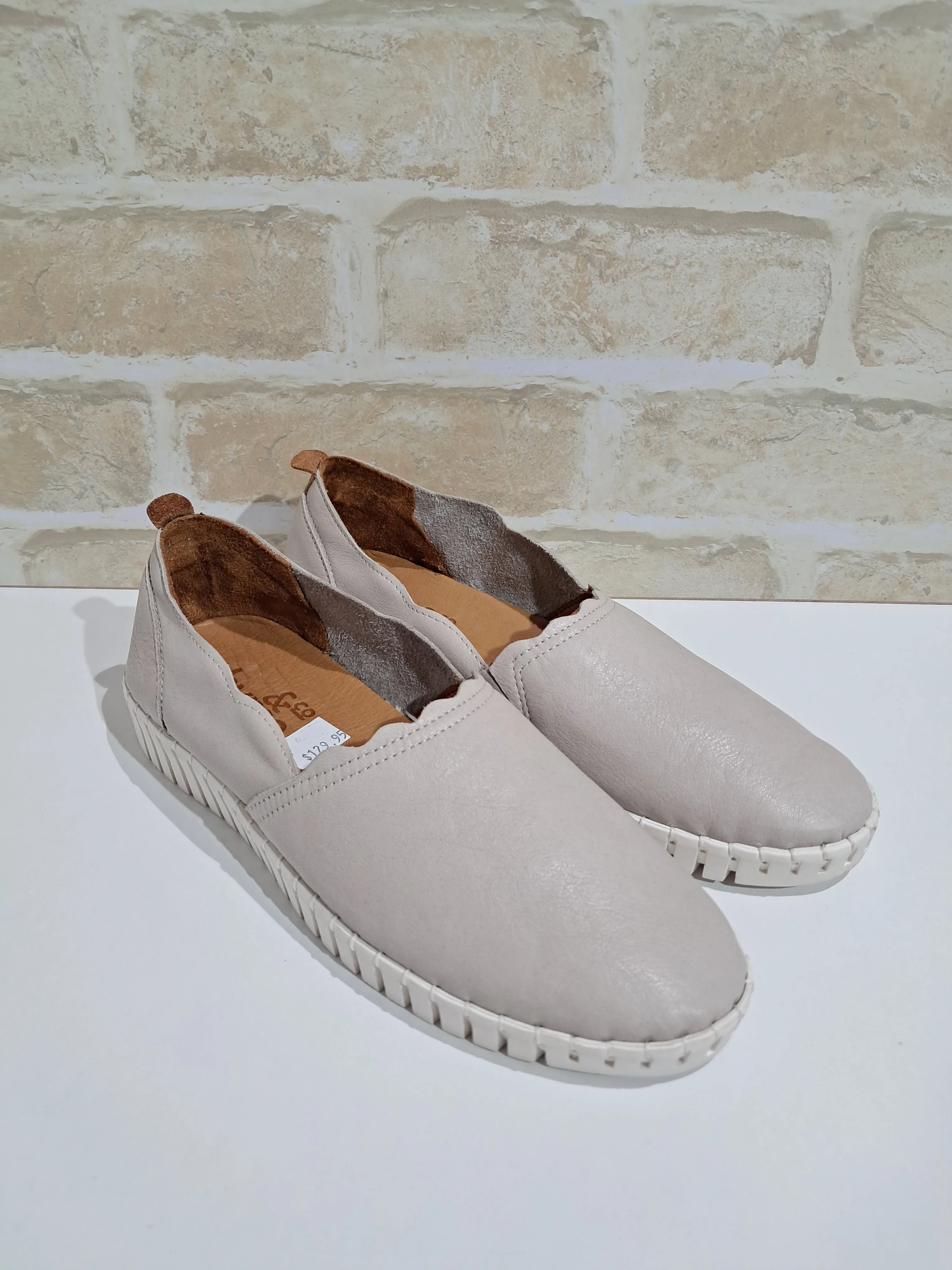 Unity Stone by Thyme & Co