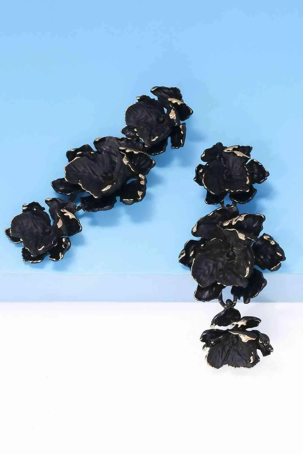 Vibrant Zinc Alloy Flower Dangle Earrings