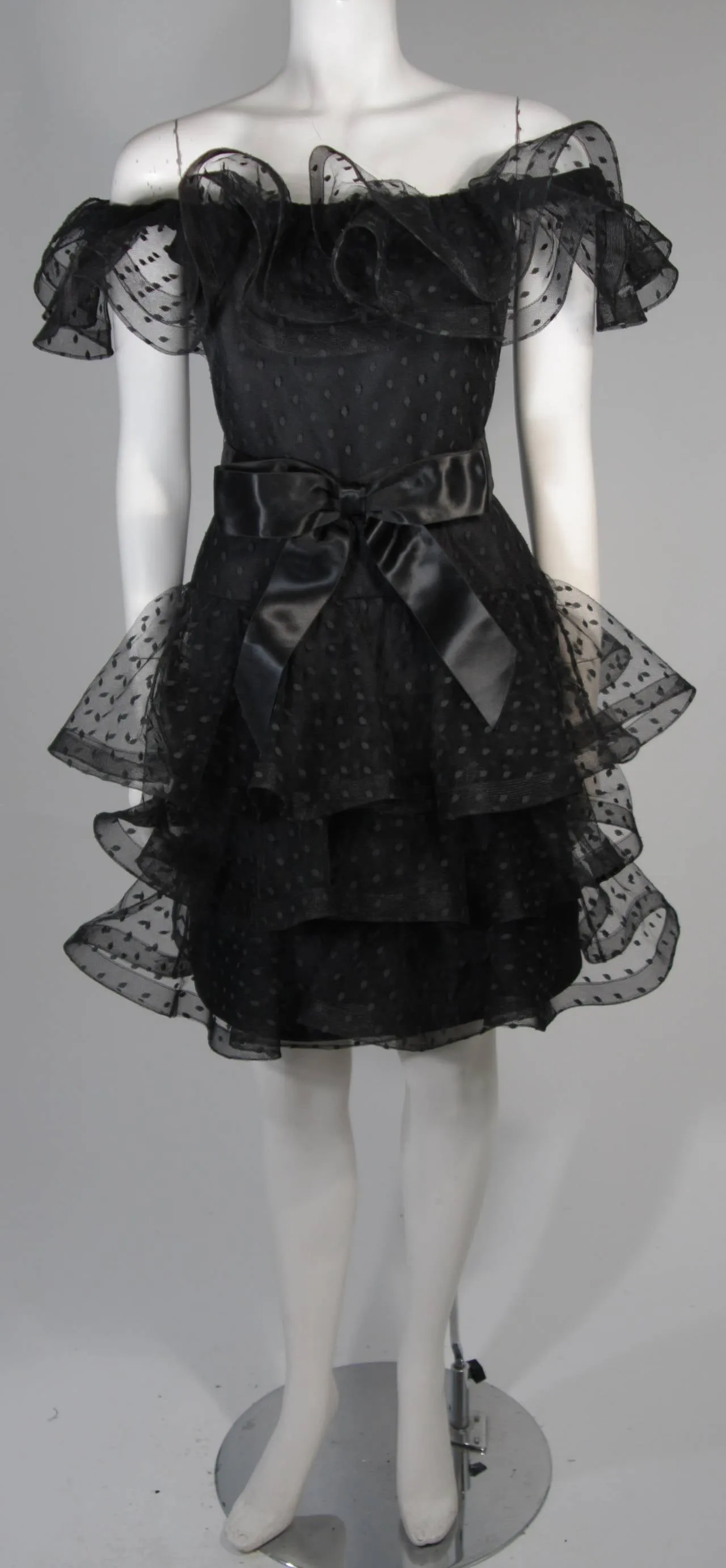 VICTOR COSTA Black Cocktail Dress w/ Horsehair Ruffles Size 2