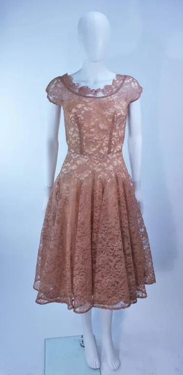 VINTAGE Circa 1950s Peach Lace Chiffon Cocktail Dress Size 8