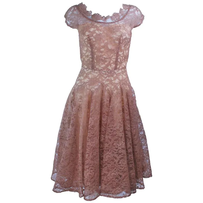 VINTAGE Circa 1950s Peach Lace Chiffon Cocktail Dress Size 8