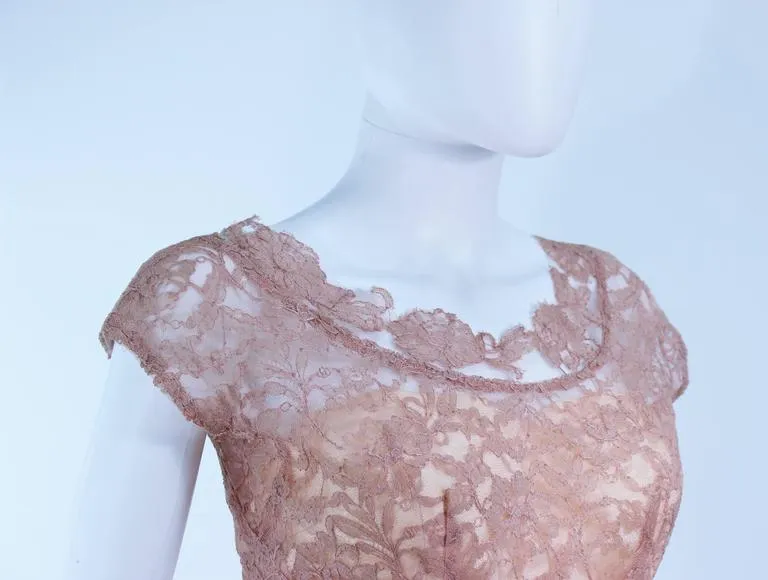 VINTAGE Circa 1950s Peach Lace Chiffon Cocktail Dress Size 8