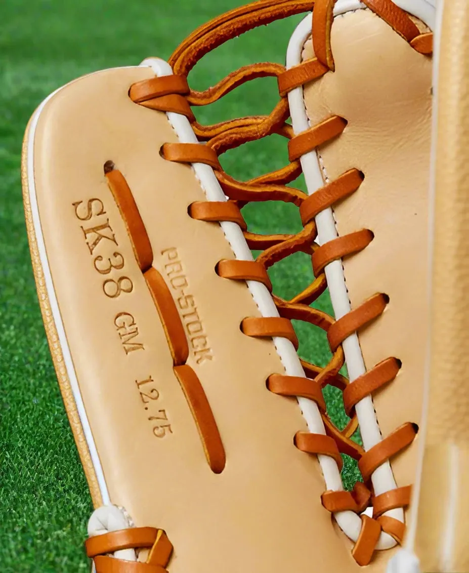 Wilson Fall 2024 Steven Kwan A2000® SK38 GM 12.75” Baseball Glove