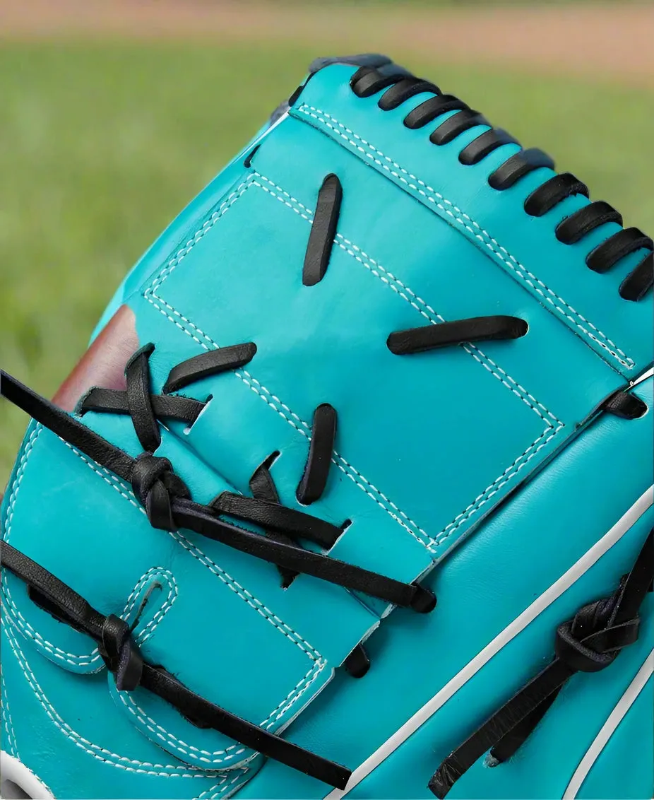 Wilson Spring 2025 A2000® SA17 12" Baseball Glove