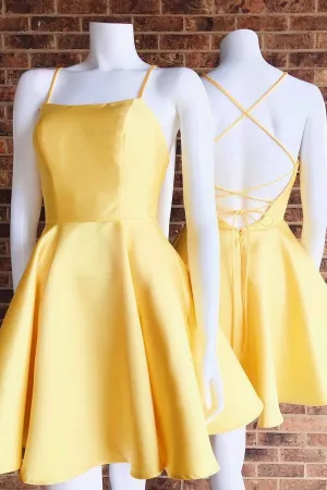 Yellow Short Homecoming Dresses with Lace-up vestido de regresso a casa